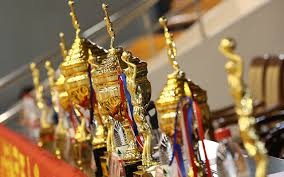 球报：特林康与葡萄牙体育续约谈判遇阻，经济要求成主要障碍